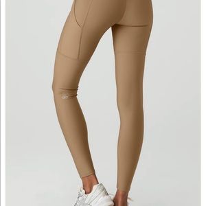 High-waste 4 pocket utility leggings alo